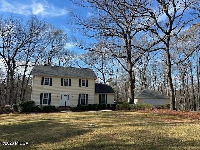 9.7 Acres of Land with Home for Sale in Macon, Georgia