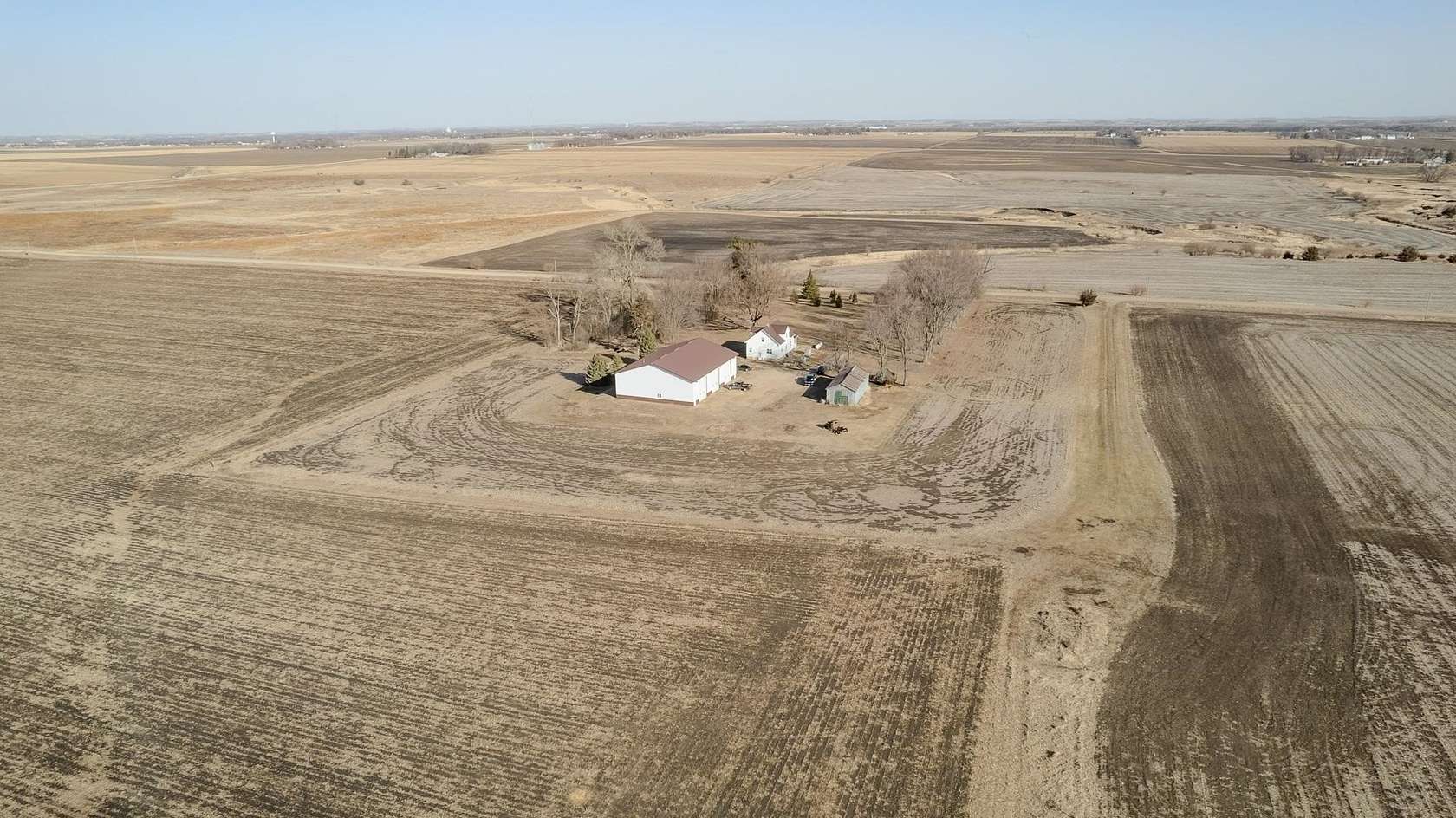 8 Acres of Land with Home for Sale in Spencer, Iowa