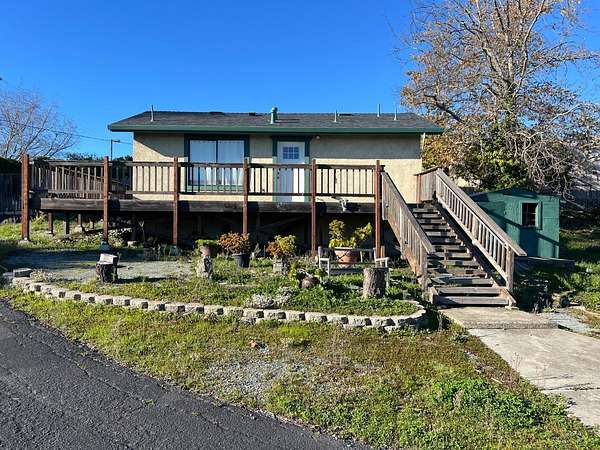 2.56 Acres of Improved Commercial Land for Sale in Watsonville, California