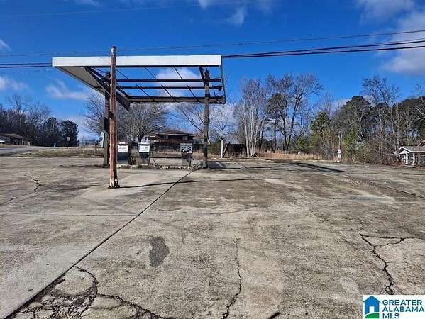 0.5 Acres of Mixed-Use Land for Sale in Jemison, Alabama