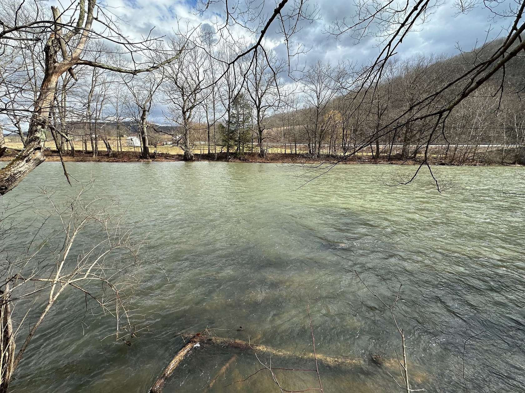 2 Acres of Residential Land for Sale in Confluence, Pennsylvania