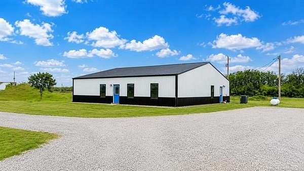 5.22 Acres of Improved Mixed-Use Land for Sale in Pryor, Oklahoma