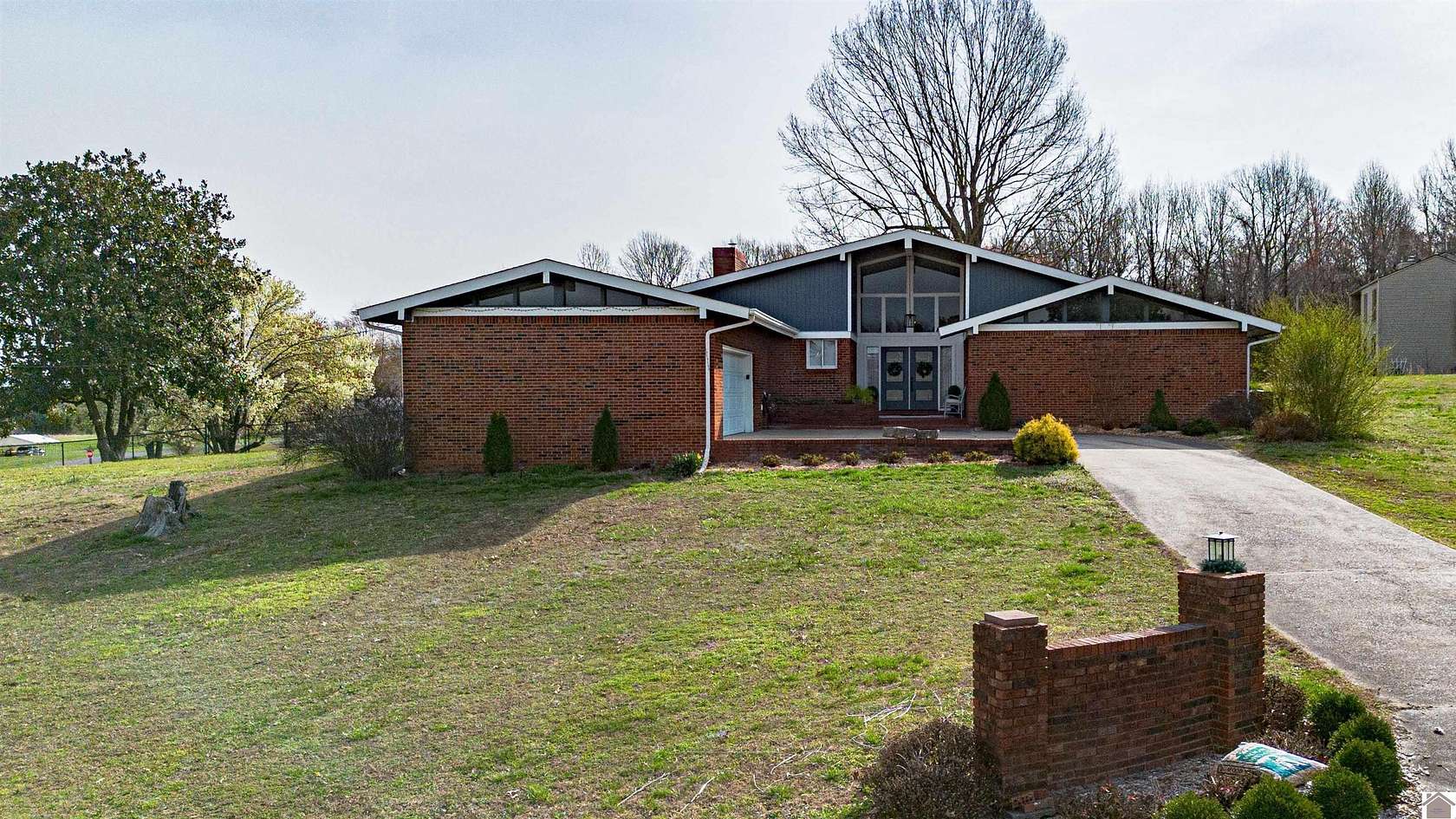 1.55 Acres of Land with Home for Sale in Gilbertsville, Kentucky
