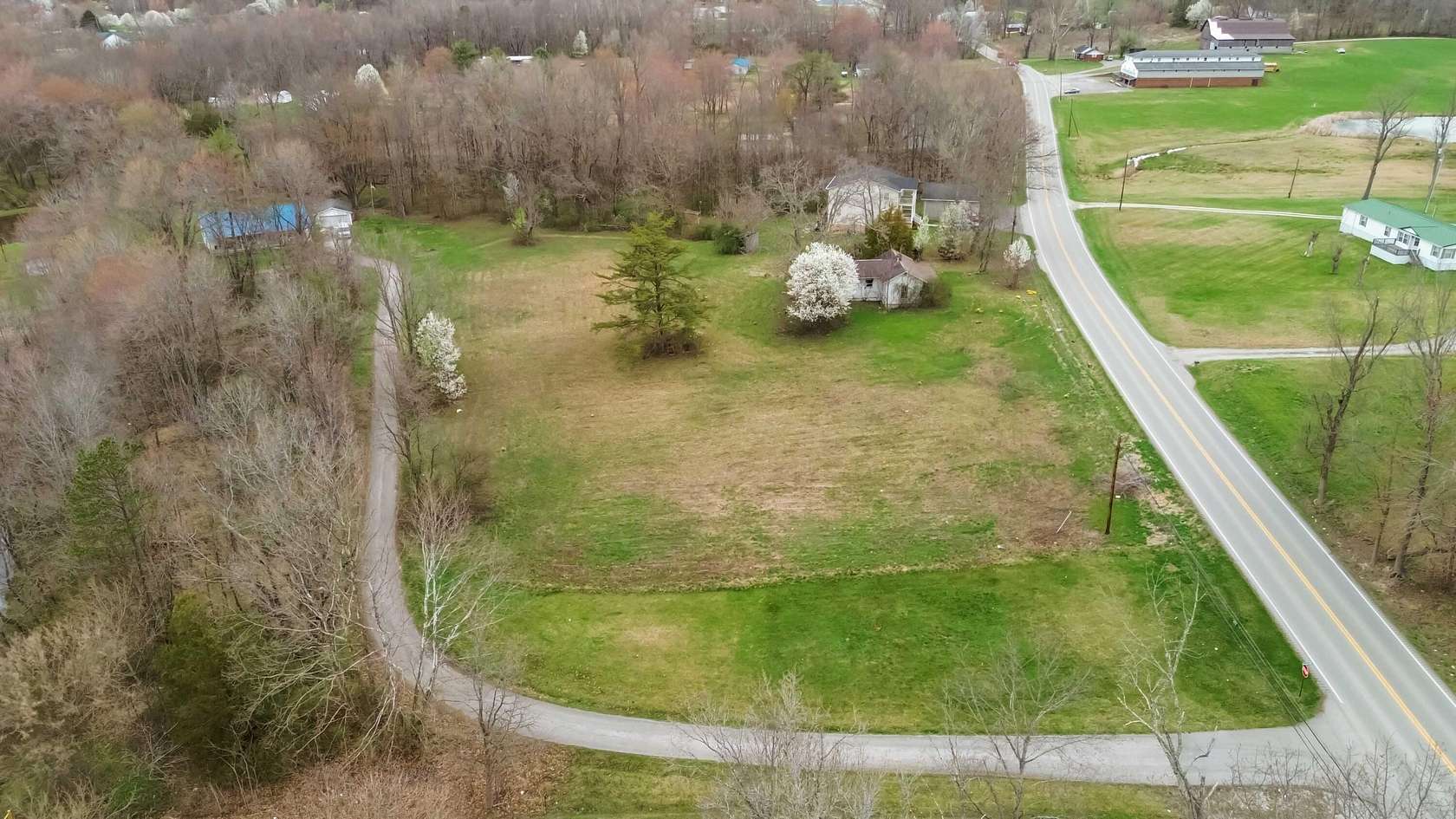 2.7 Acres of Land for Sale in East Bernstadt, Kentucky