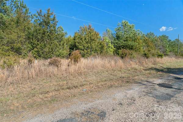 5 Acres of Residential Land for Sale in Fort Lawn, South Carolina