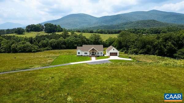 20 Acres of Agricultural Land with Home for Sale in Afton, Virginia