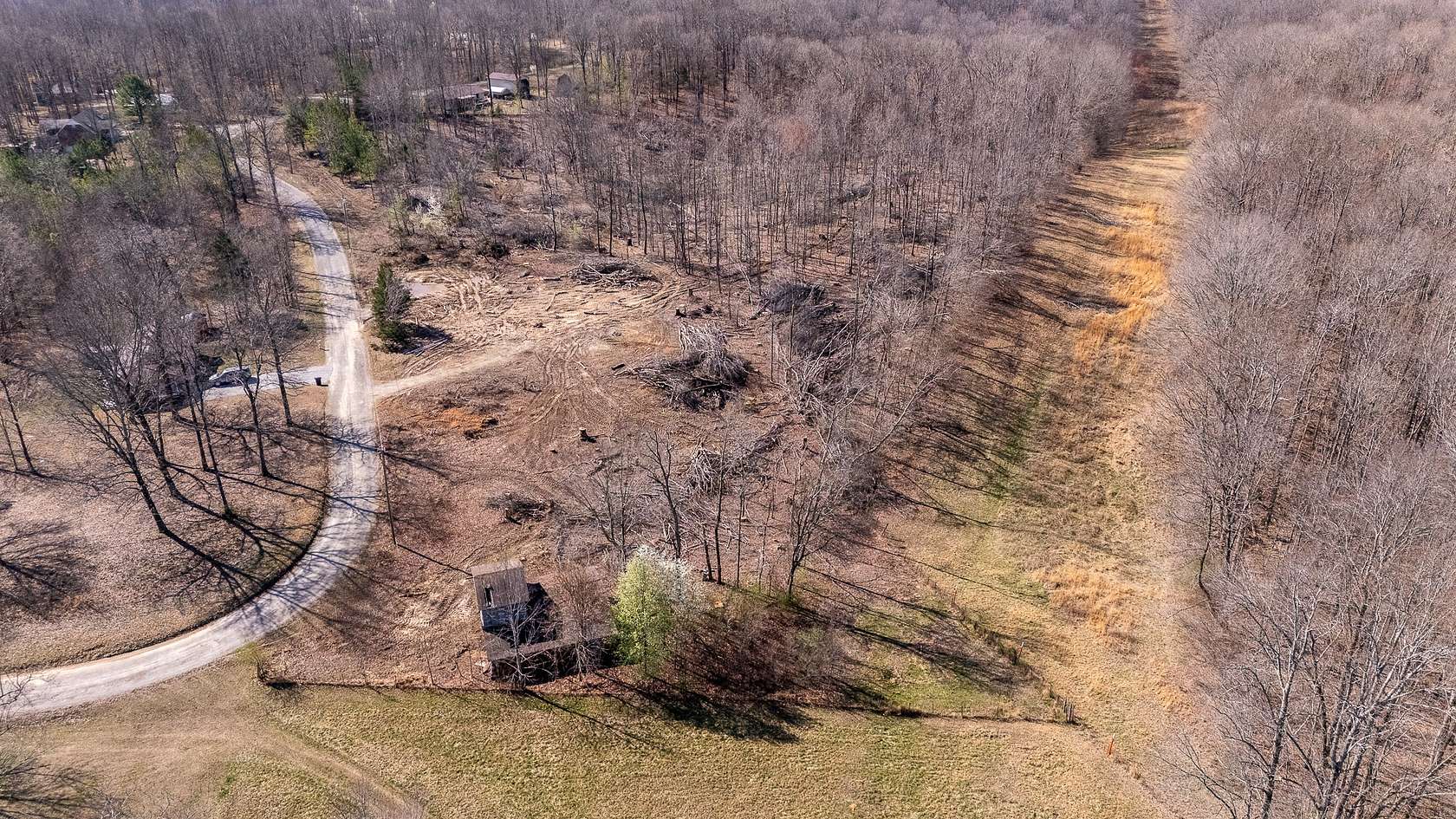 8.36 Acres of Land for Sale in Leoma, Tennessee