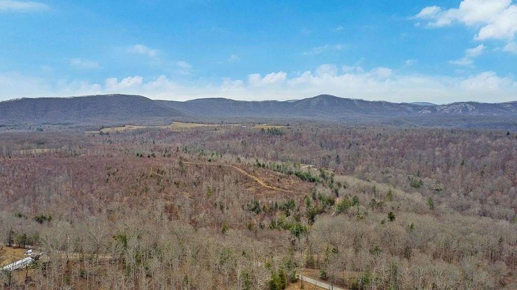 120 Acres of Land for Sale in Sunbright, Tennessee