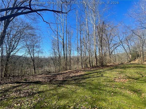 4.3 Acres of Land for Sale in St. Albans, West Virginia