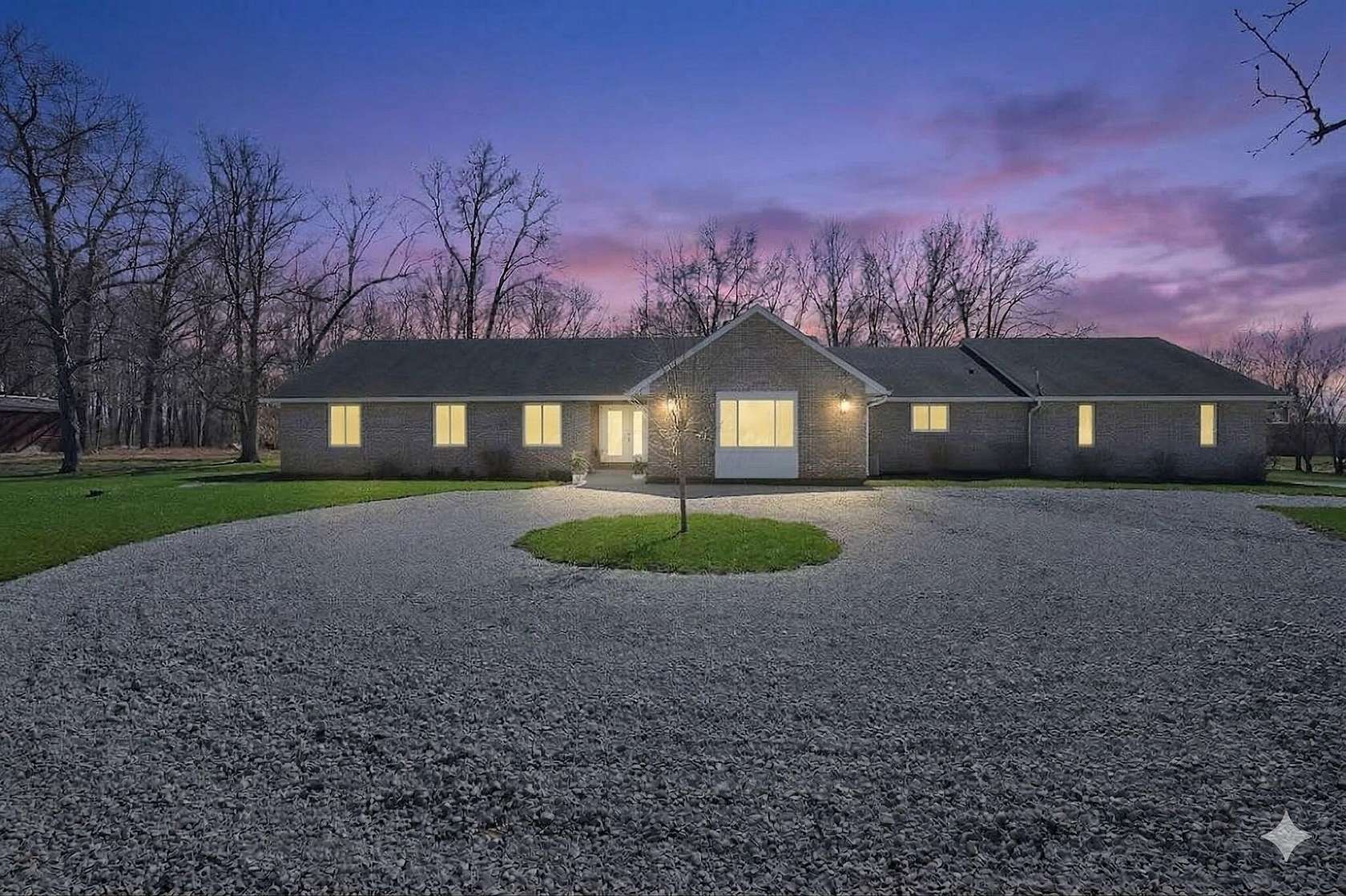 4.49 Acres of Land with Home for Sale in Ashville, Ohio