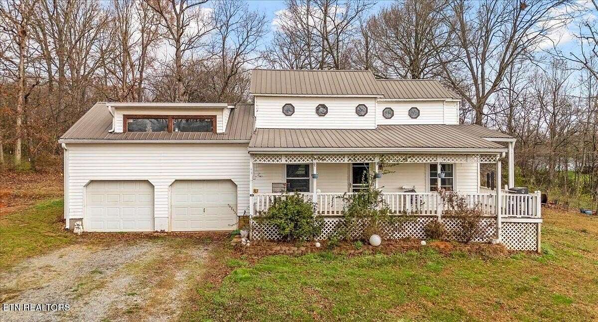 2 Acres of Land with Home for Sale in Dandridge, Tennessee