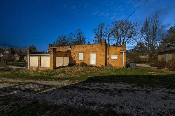 2.29 Acres of Land with Home for Sale in Mount Sterling, Kentucky