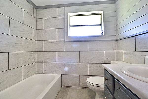 2 Acres of Land with Home for Sale in Valdosta, Georgia