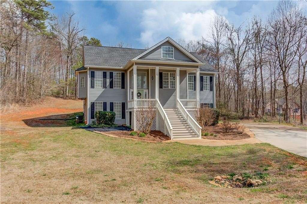 1.59 Acres of Land with Home for Sale in Gainesville, Georgia