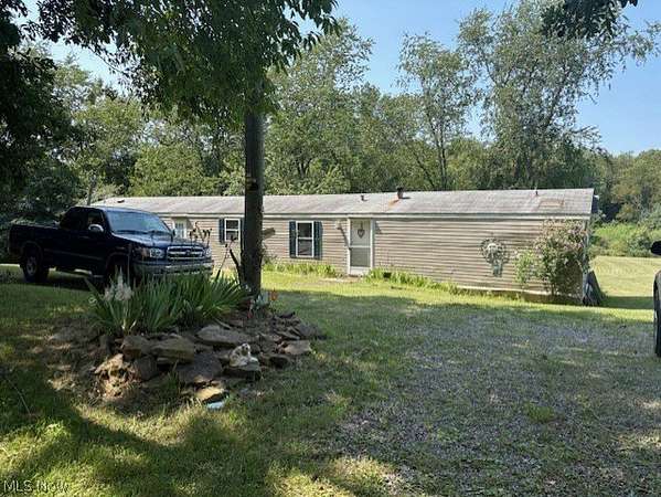 5.18 Acres of Land with Home for Sale in Bloomingdale, Ohio