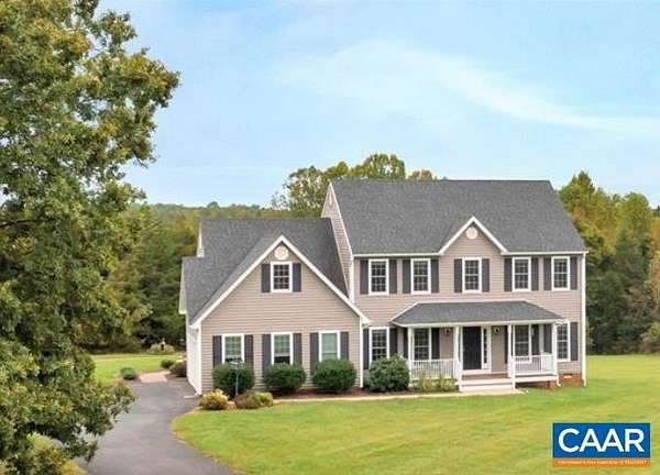 5 Acres of Land with Home for Sale in Scottsville, Virginia