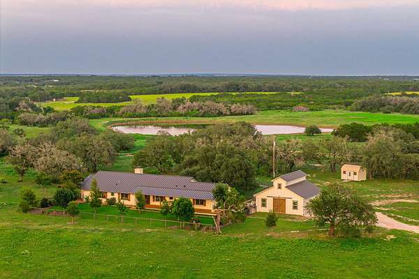 125 Acres of Land with Home for Sale in Liberty Hill, Texas
