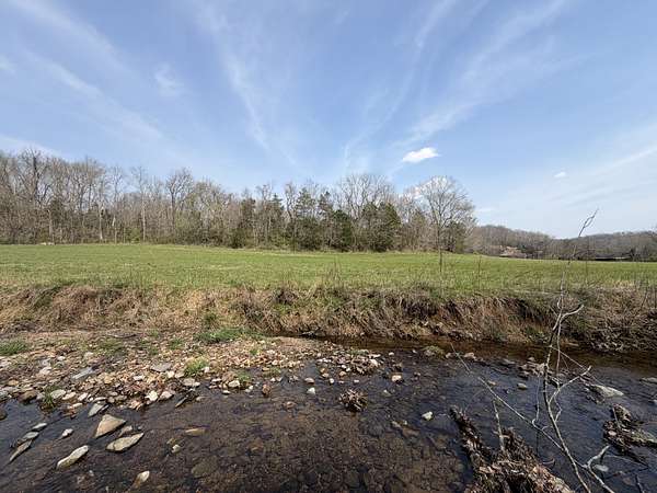 15 Acres of Land for Sale in Franklin, Tennessee