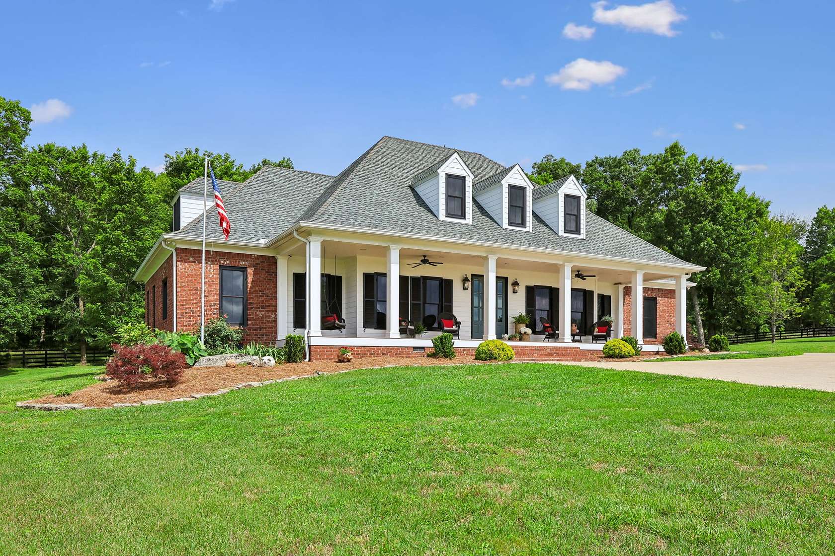 23 Acres of Recreational Land with Home for Sale in Lascassas, Tennessee