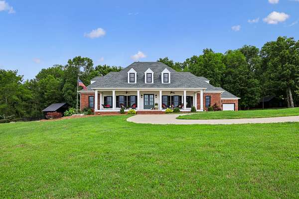 23 Acres of Recreational Land with Home for Sale in Lascassas, Tennessee