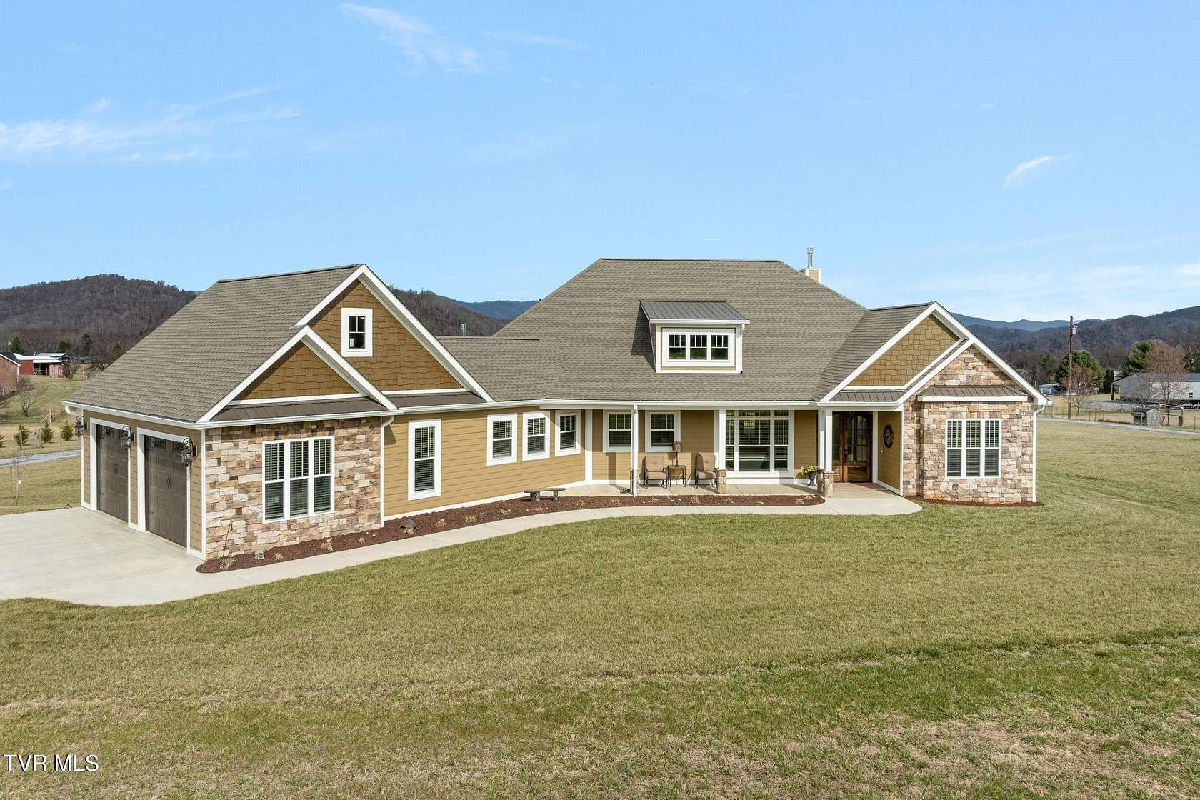 2 Acres of Land with Home for Sale in Elizabethton, Tennessee