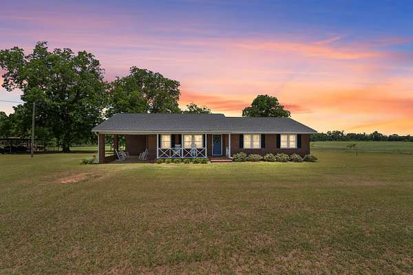 16 Acres of Land with Home for Sale in Millen, Georgia