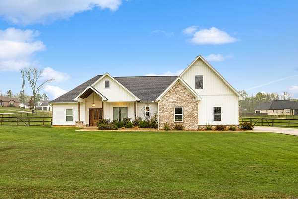 2.53 Acres of Land with Home for Sale in Alexander, Arkansas