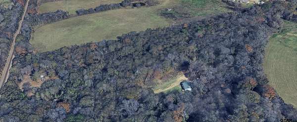 6.48 Acres of Land for Sale in Athens, Texas