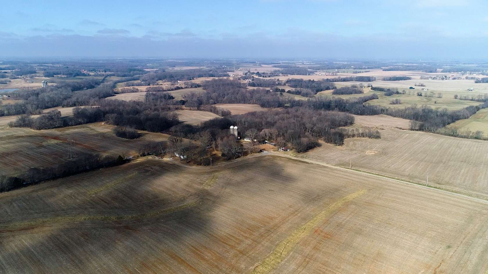 239 Acres of Land for Sale in Springfield, Tennessee