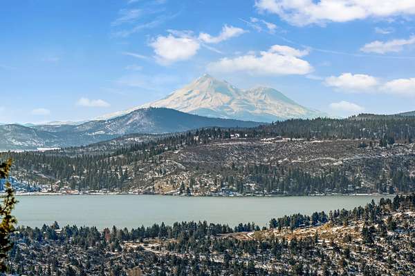 5 Acres of Residential Land for Sale in Klamath Falls, Oregon
