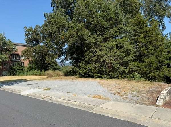 0.19 Acres of Land for Sale in Marietta, Georgia