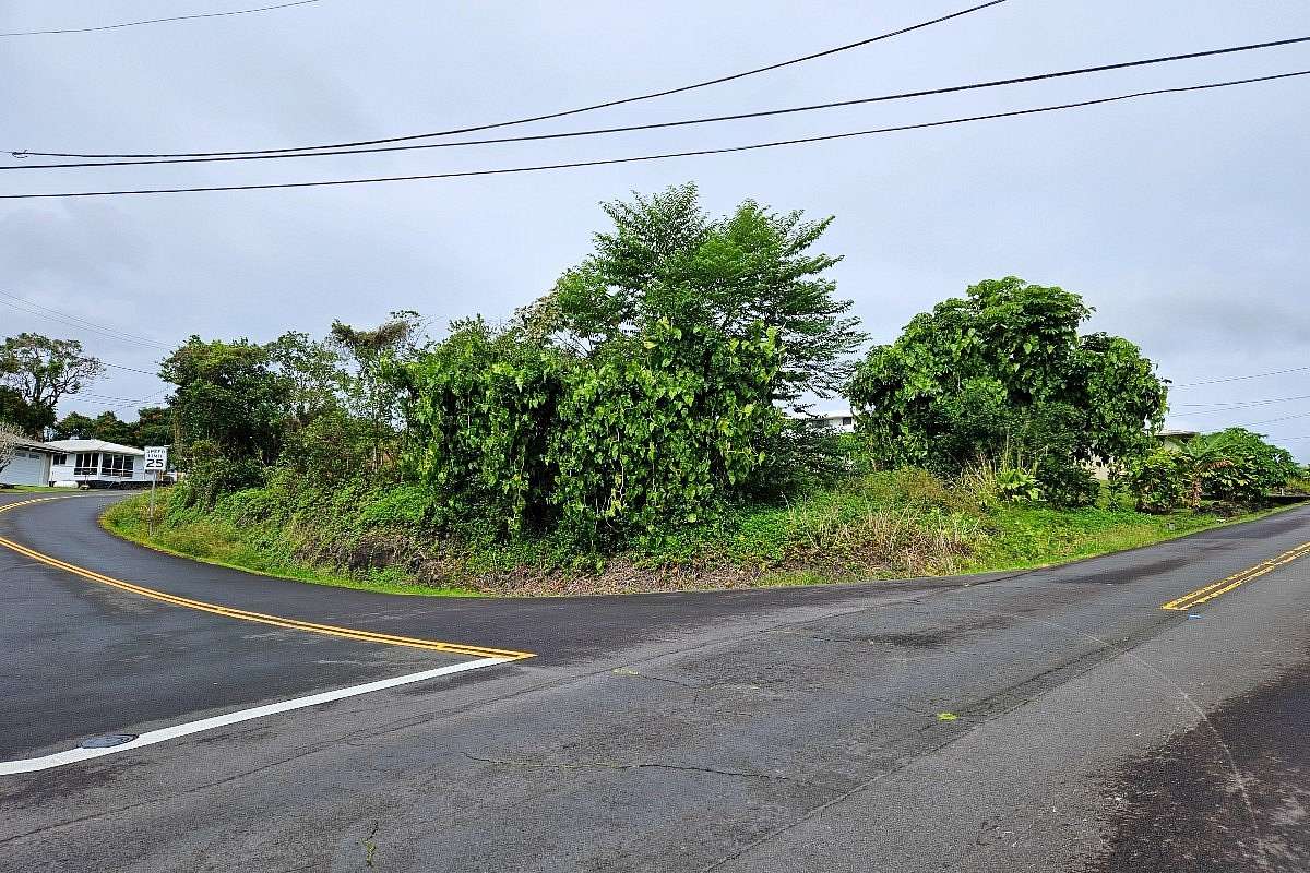 0.19 Acres of Residential Land for Sale in Hilo, Hawaii