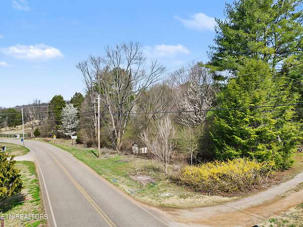 3 Acres of Residential Land for Sale in Kingston, Tennessee