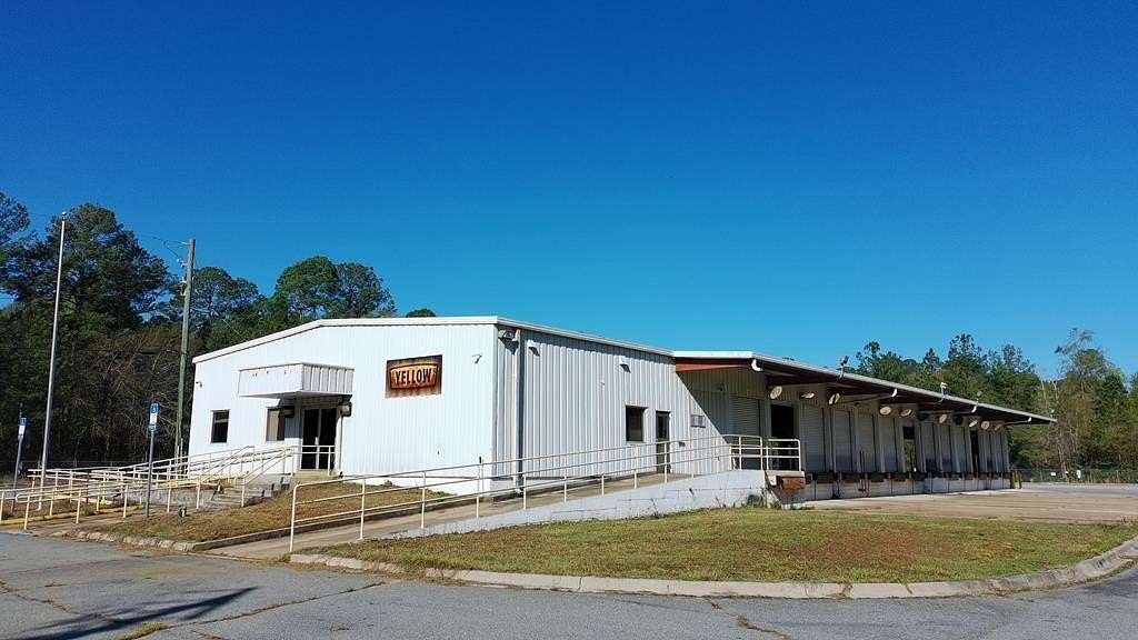 5 Acres of Improved Commercial Land for Sale in Thomasville, Georgia