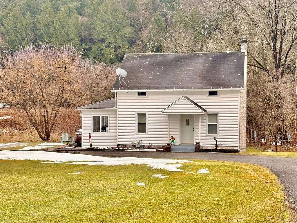 2.33 Acres of Land with Home for Sale in Endicott, New York