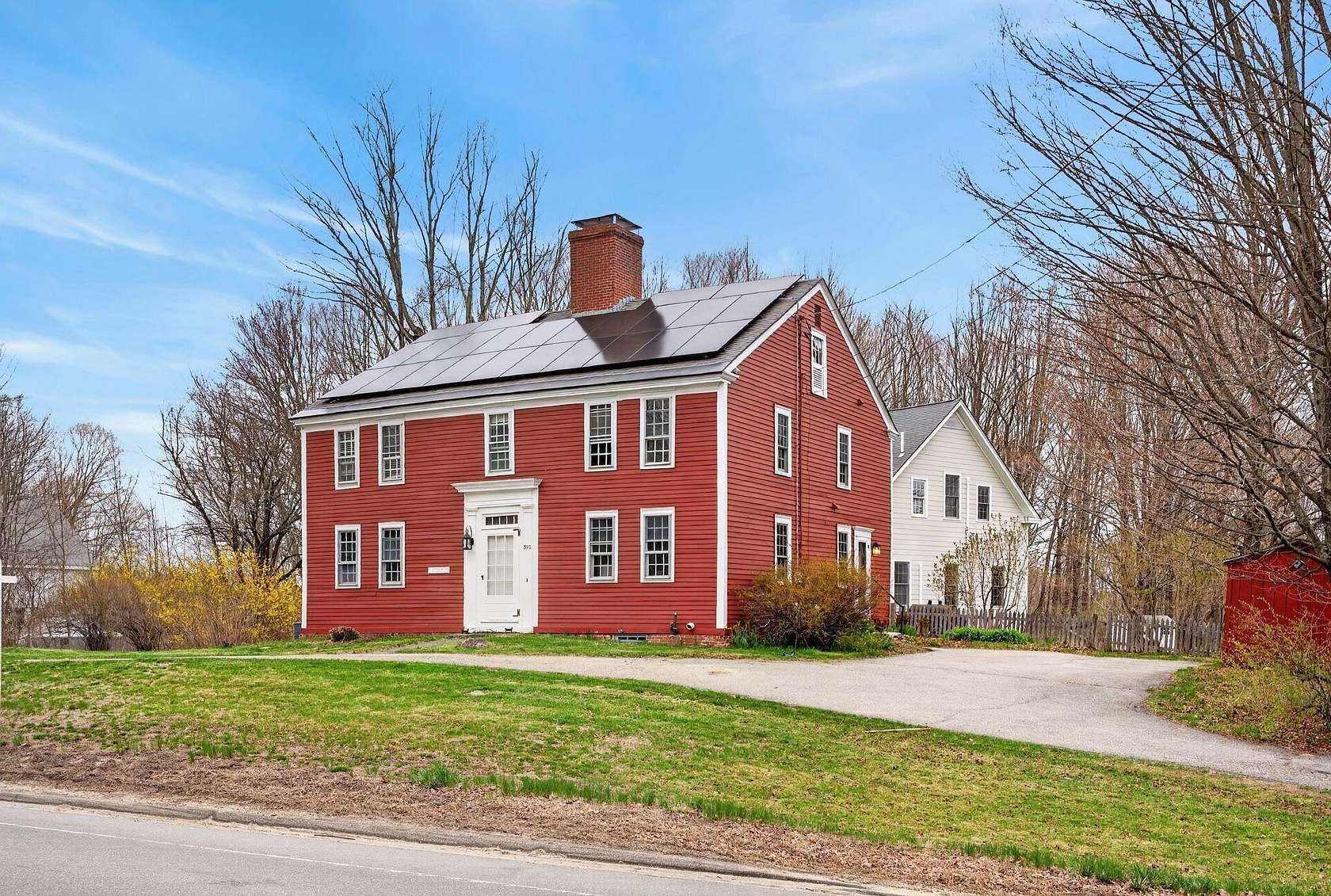 1.54 Acres of Land with Home for Sale in North Yarmouth Town, Maine