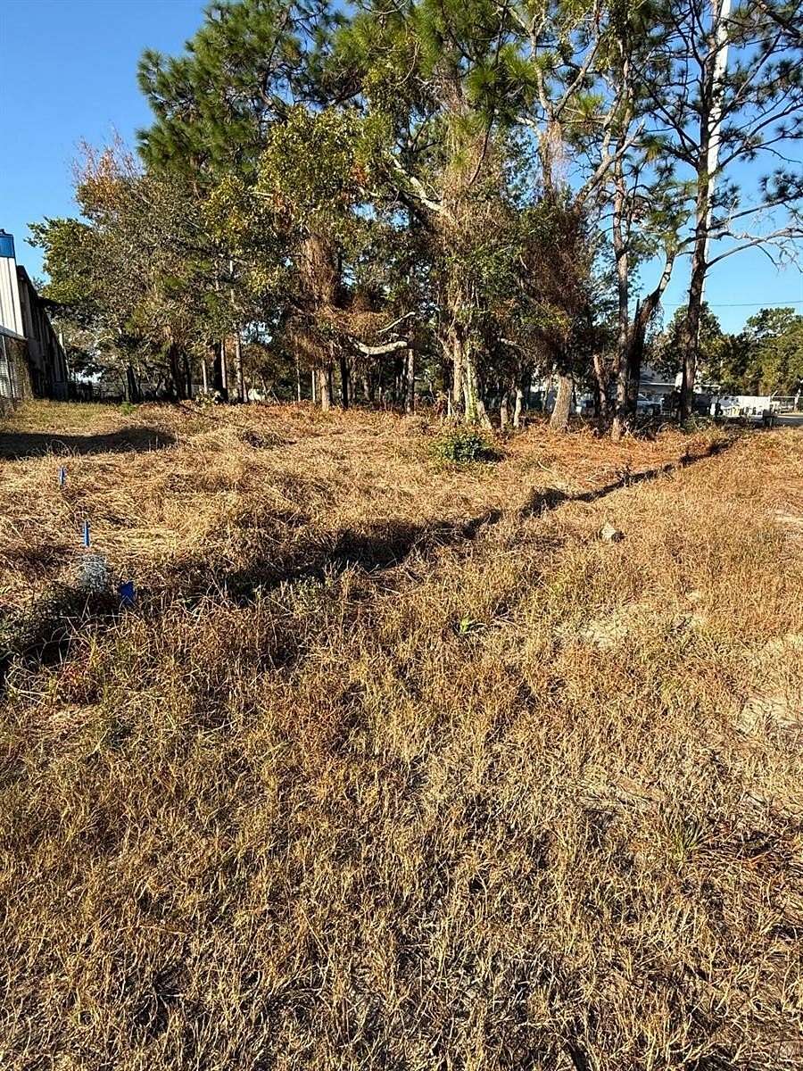 0.46 Acres of Mixed-Use Land for Sale in Spring Hill, Florida