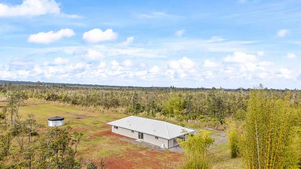 3 Acres of Land with Home for Sale in Volcano, Hawaii