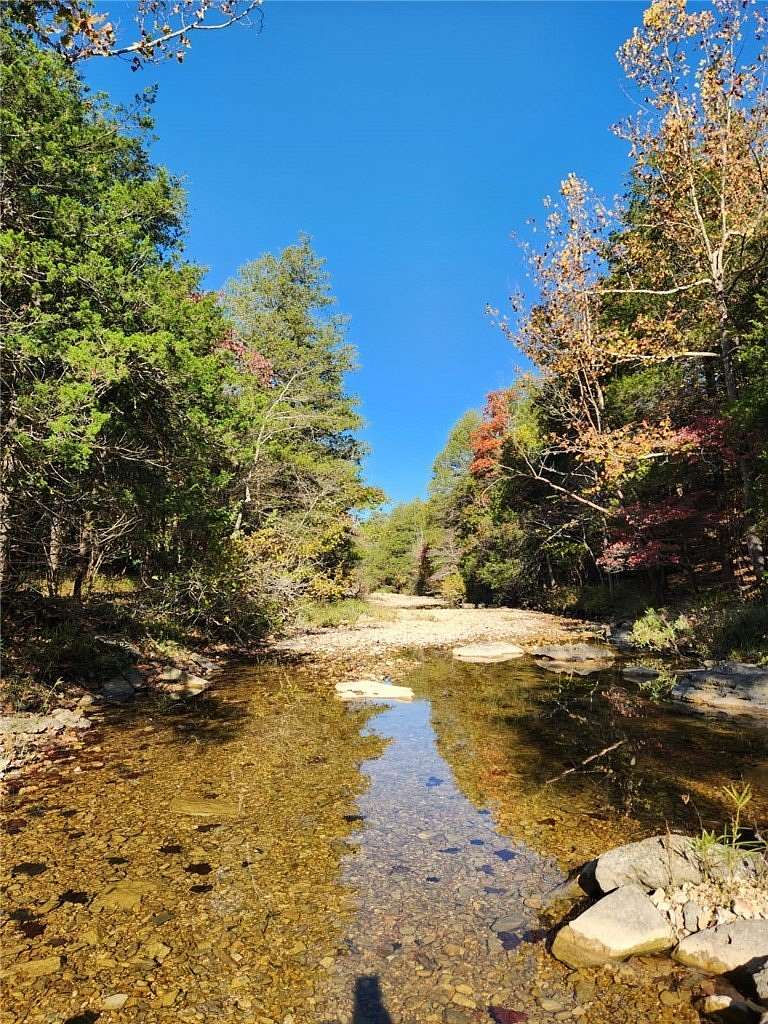 9 Acres of Residential Land for Sale in Mountain Home, Arkansas
