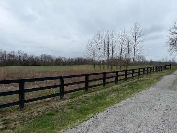 5.12 Acres of Land for Sale in Bowling Green, Kentucky