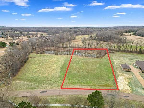 2.7 Acres of Residential Land for Sale in Eads, Tennessee