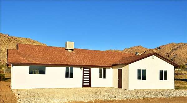 5 Acres of Land with Home for Sale in Joshua Tree, California