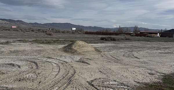 1.38 Acres of Residential Land for Sale in Lovelock, Nevada