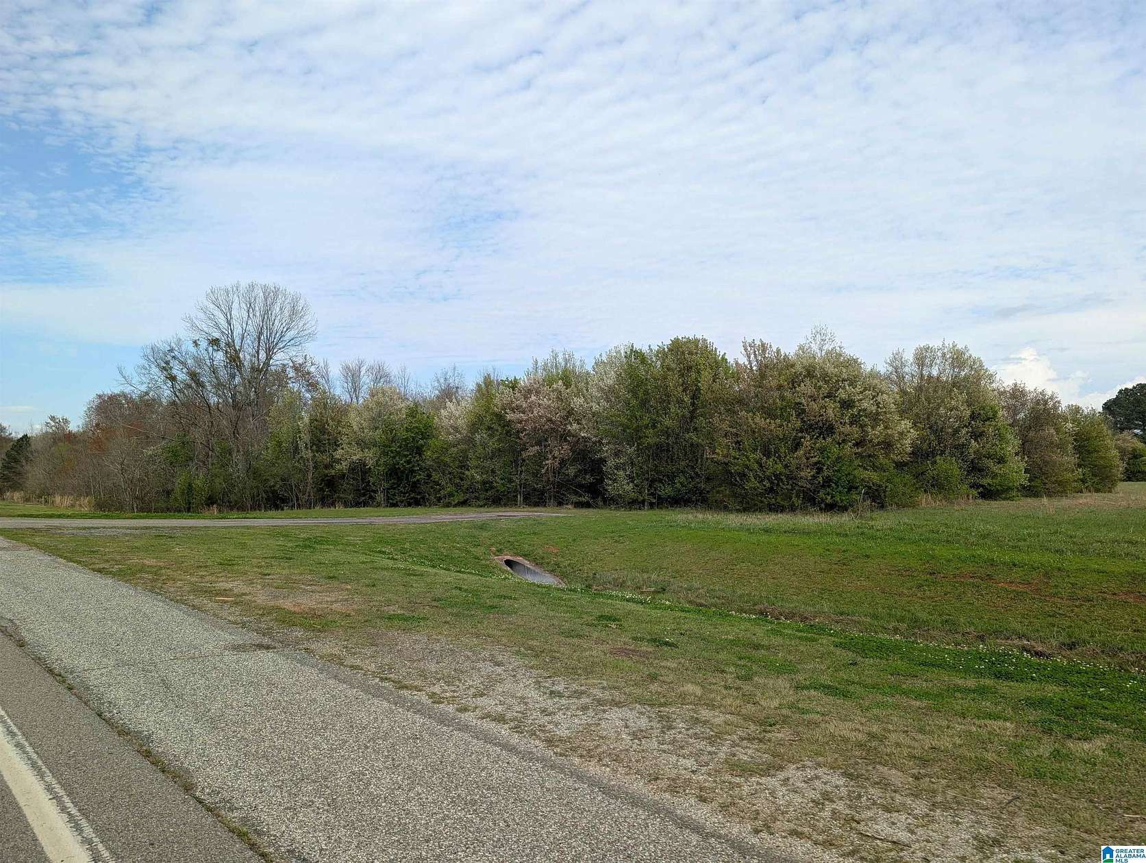 4 Acres of Commercial Land for Sale in Oxford, Alabama