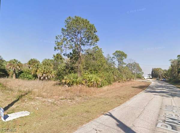 0.23 Acres of Residential Land for Sale in LaBelle, Florida