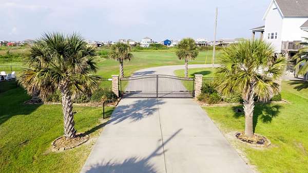 0.47 Acres of Residential Land for Sale in Crystal Beach, Texas