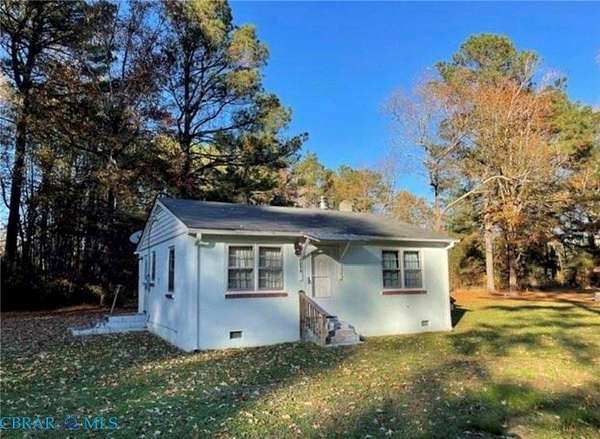 2 Acres of Land with Home for Sale in Gloucester, Virginia