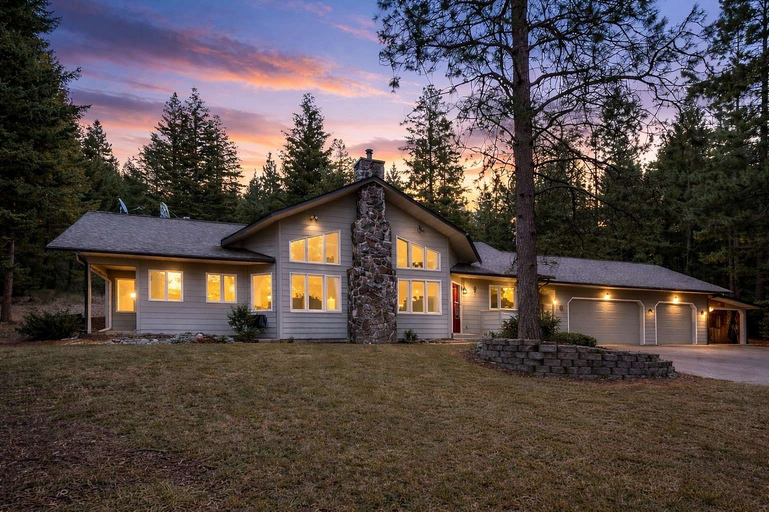 15.4 Acres of Land with Home for Sale in Bonner, Montana
