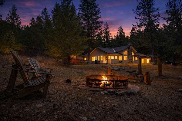 15.4 Acres of Land with Home for Sale in Bonner, Montana