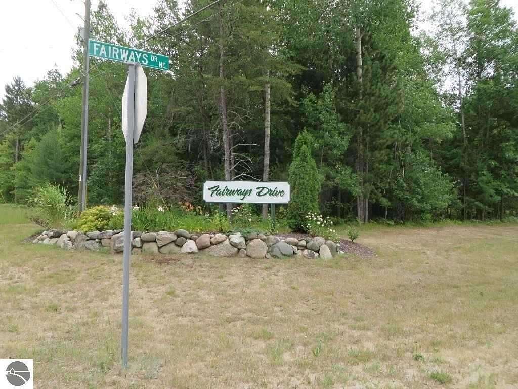 0.51 Acres of Land for Sale in Kalkaska, Michigan